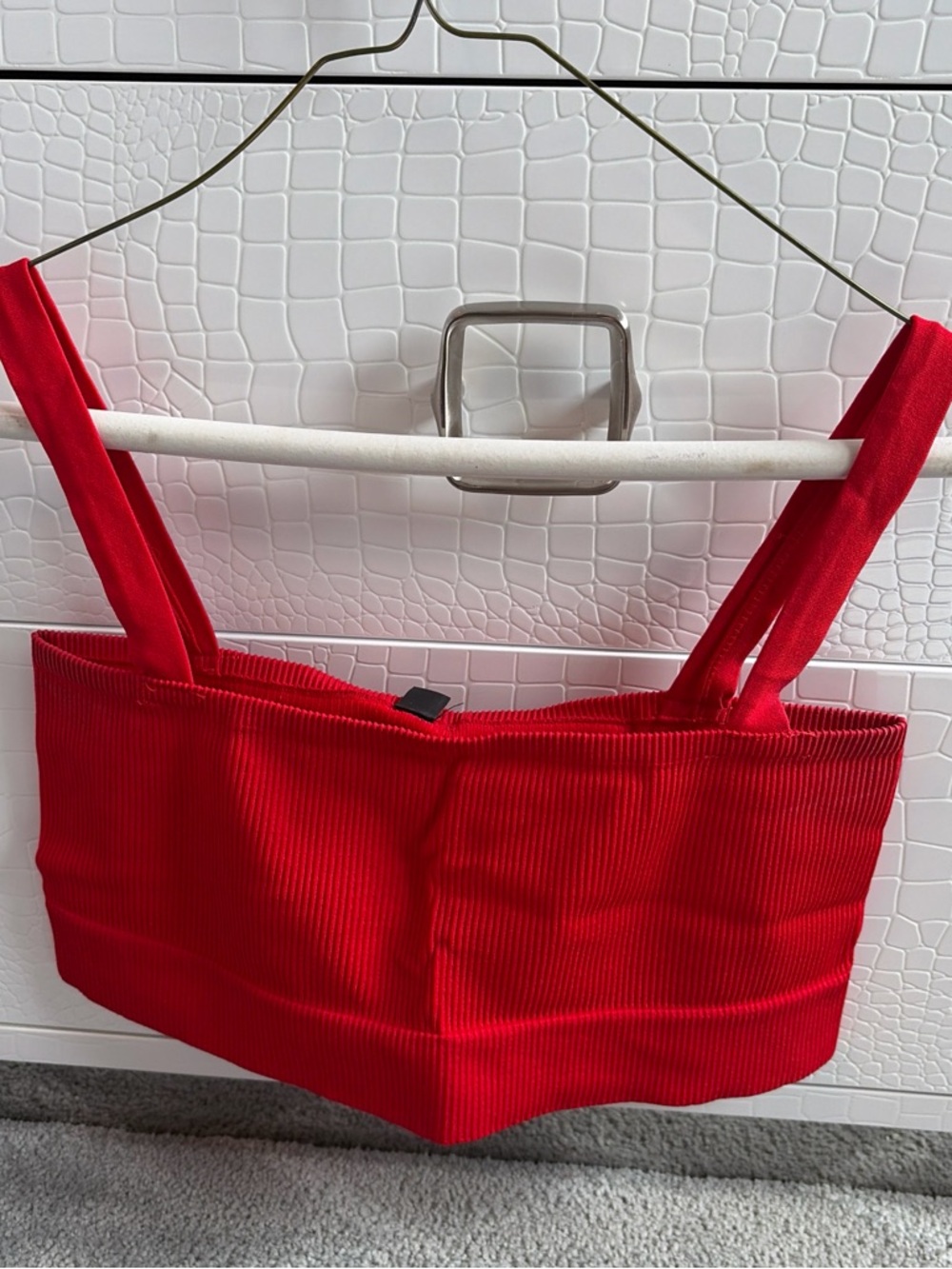 Red Ribbed Cropped Tank Top
